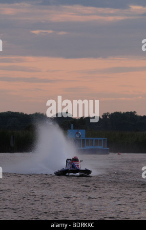 Bateau de Moteur de Course 23-07-09 Large Oulton Suffolk Lowestoft Banque D'Images