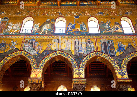 Mosaïques byzantines représentant des scènes de la Bible dans la cathédrale de Monreale - Palerme - Sicile Banque D'Images