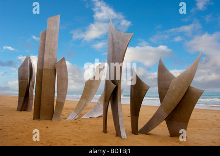 - Anibre Braves Leas Bannon sculptures sur Omaha Beach - Normandie France Banque D'Images