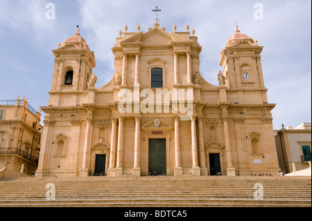 Restauré cathédrale baroque de San Nicolo - Noto, Sicile Banque D'Images