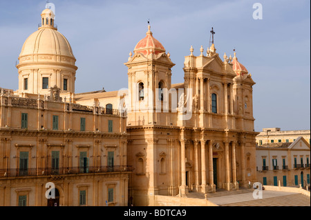 Restauré cathédrale baroque de San Nicolo - Noto, Sicile Banque D'Images