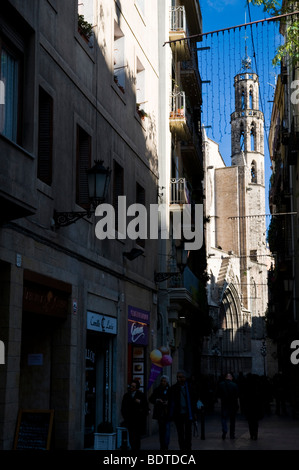 L'église Santa Maria del Mar dans le quartier de Ribera Barcelone Espagne. Banque D'Images