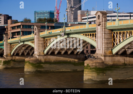 Southwark Bridge, London, England, UK Banque D'Images