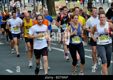 Les coureurs de semi-marathon à Bristol, Royaume-Uni Banque D'Images