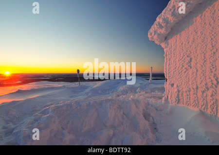 Snowbound abris sur le mont dundret en Laponie suédoise Banque D'Images