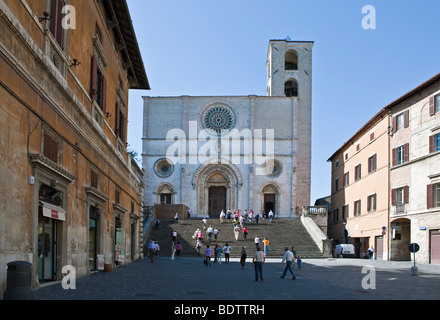 L'Italie, Ombrie, Todi,la Cathédrale Banque D'Images