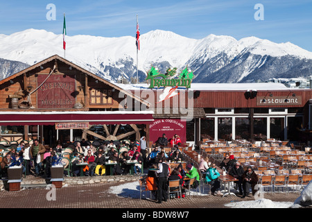 Courchevel 1850 station de ski dans les Trois Vallées, Les Trois Vallées, Savoie, Alpes, France Banque D'Images