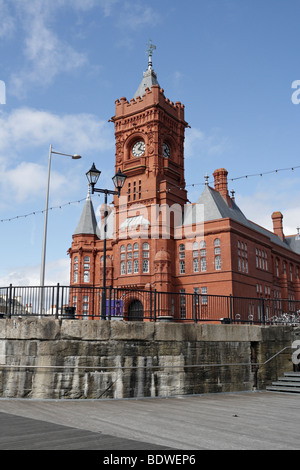 La Pierhead building dans la baie de Cardiff, anciennement le Bureaux Docks Banque D'Images