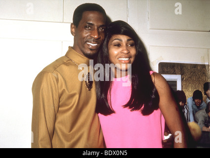 IKE et Tina Turner - duo pop US en 1966 Banque D'Images