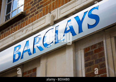 Barclays signe sur une branche près de King's Road Banque D'Images