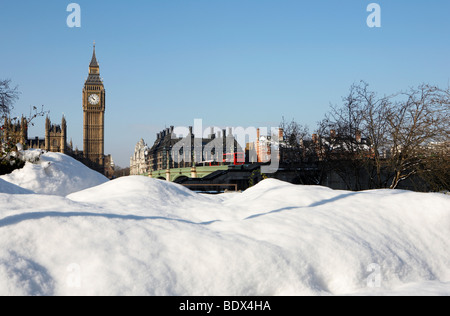 Londres : BIG BEN DANS LA NEIGE Banque D'Images