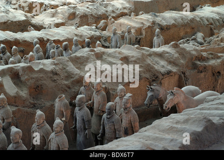 L'Armée de terre cuite, une partie de la sépulture, hall 1, le mausolée du premier empereur Qin Shihuangdi à Xi'an, province du Shaanxi, Chine Banque D'Images