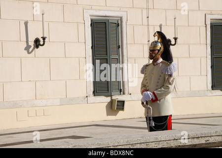 L'Italien garde d'honneur au Quirinal, le palais présidentiel italien, Rome. Banque D'Images