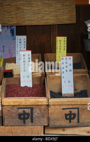 Les entreprises traditionnelles de vente de haricots, lâche, Nara Nara-machi, Japon, Asie de l'Est, Asie Banque D'Images