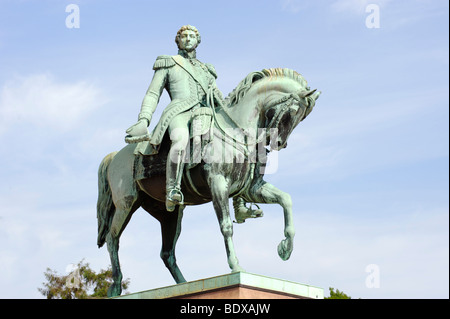 Sculpture Charles XIV Jean, Roi de Suède, Karl Johan III, Roi de Norvège, 1763-1844, en face du Palais Royal, Oslo, Norvège Banque D'Images