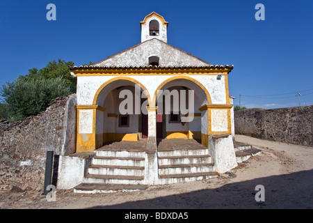Église São Roque (à l'intérieur du fort São Roque) à Castelo de Vide, district de Portalegre, Alto Alentejo, Portugal. Banque D'Images