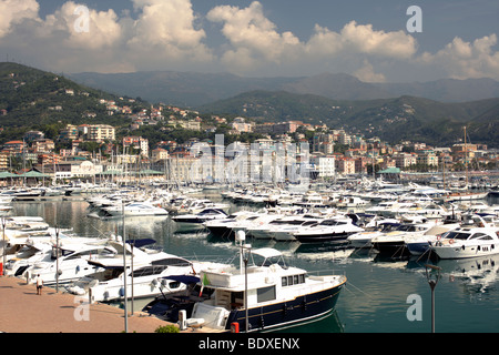 Varezze Riviera Ligure di Ponente Ligurie Italie Banque D'Images