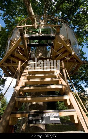 Galerie de lecture, une partie de Tree House Gallery, installation temporaire de Regents Park Banque D'Images