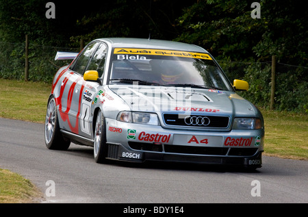 1996 Audi A4 Quattro Supertouring BTCC voiture avec chauffeur Frank Biela à Goodwood Festival of Speed, Sussex, UK Banque D'Images