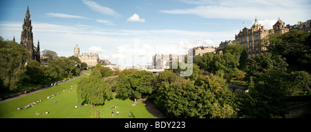 Sur les toits d'Édimbourg à l'Est des jardins de Princes Street, l'Ecosse Banque D'Images