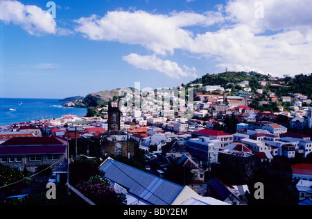 Vue de la ville de St George. À partir de Fort George. La Grenade Antilles. Banque D'Images