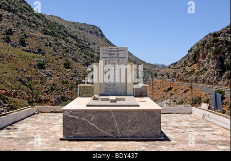 Monument aux morts de la Seconde Guerre mondiale, Psiloritis Montagnes, Crète, Grèce, Europe Banque D'Images