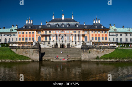 Pillntiz château le long de l'Elbe à Dresde, capitale de l'Est de l'état allemand de Saxe Banque D'Images