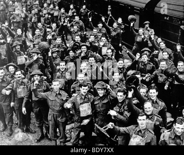 Les troupes britanniques à la gare de Waterloo, Londres, 5 octobre 1939 avant de partir en France avec le Corps expéditionnaire britannique Banque D'Images