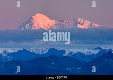 Le mont McKinley (Denali) 6 193,6 mètres (20 320 pieds) Banque D'Images