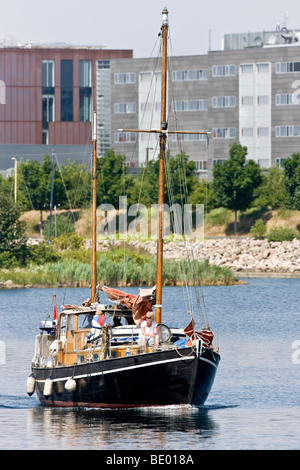 Vieille deux-mâts dans le port, Copenhague, Danemark, Europe Banque D'Images