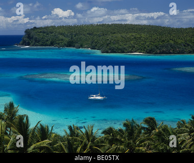 Royaume de Tonga, les îles Vava'u, vue de la lagune et l'Île Fofoa Banque D'Images