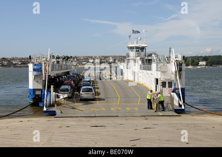 Le Tronchet ferry et la Rivière Tamar entre Devonport Plymouth dans le Devon England UK Torpoint Banque D'Images