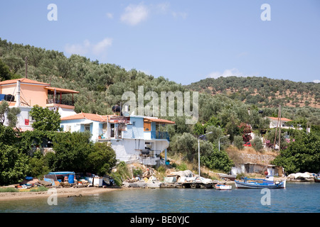 Maisons sur l'île grecque de Lesbos Banque D'Images