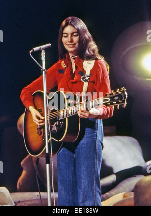 EMMYLOU HARRIS - chanteuse Country & Western US Banque D'Images