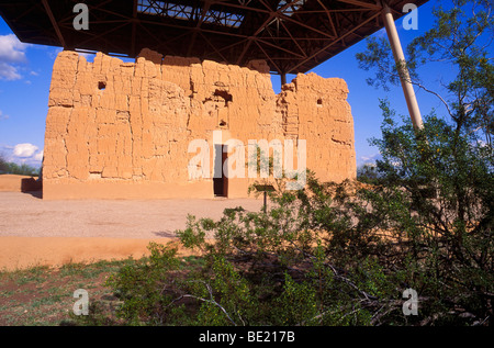 La lumière de l'après-midi à l'entrée ouest de Casa Grande Ruins, Casa Grande Ruins National Monument Banque D'Images