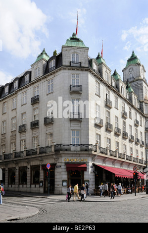 Grand Hotel et Le Grand Café à la Karl Johans Gate, Oslo, Norvège, Scandinavie, dans le Nord de l'Europe Banque D'Images