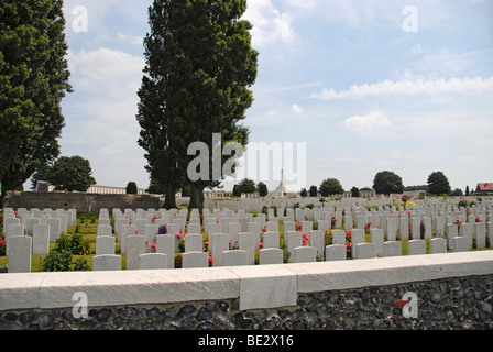 Cimetière du Commonwealth de Tyne Cot, Passchendaele, près d'Ypres, Belgique. Banque D'Images