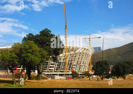 Championnat du Monde de football 2010, le stade de soccer de Green Point en construction, pic de la Montagne de la table à l'arrière, Le Cap, S Banque D'Images