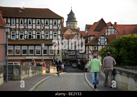 Pont dans la vieille ville de Hann. Muenden, Basse-Saxe, Allemagne, Europe Banque D'Images