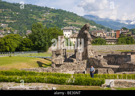 Théâtre romain, le théâtre romain, l'amphithéâtre romain, Aoste, vallée d'Aoste, Val d'aoste, Italie, Europe Banque D'Images