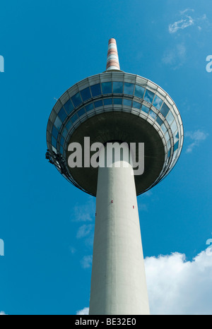 Tour de télécommunication, 212,8 m, monument moderne de la ville de Mannheim, Bade-Wurtemberg, Allemagne, Europe Banque D'Images