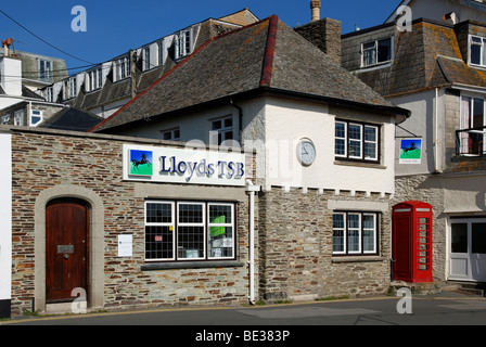 Le petit Lloyds TSB Bank à st mawes,à Cornwall, uk Banque D'Images