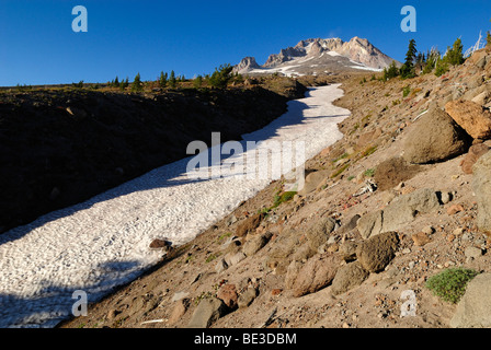 Face Sud du Mont Hood volcan, Cascades, dans l'Oregon, USA Banque D'Images