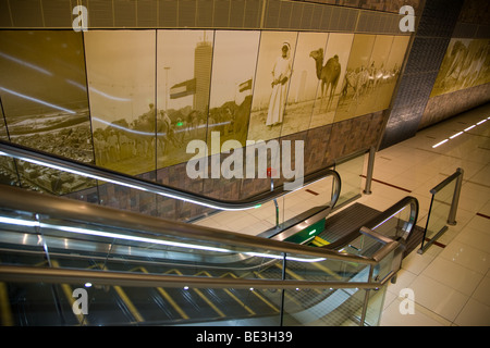 Union Station métro de Dubaï graphiques design d'intérieur Banque D'Images