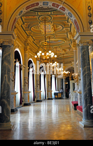 Architecture d'Intérieur, de l'opéra Semperoper, Dresde, Saxe, Allemagne, Europe Banque D'Images