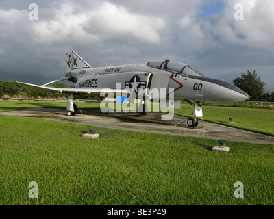 Le F4 Phantom II sur l'affichage. Banque D'Images