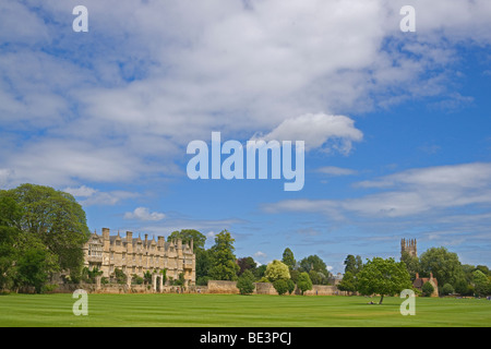 Merton College à partir de la prairie, l'Université d'Oxford, Cotswolds, en Angleterre, juillet 2009 Banque D'Images