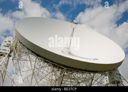 Le radiotélescope de Jodrell Bank dans le Cheshire, Angleterre Banque D'Images