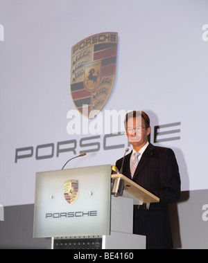 63ème International Motor Show (IAA) : Michael Macht, président-directeur général de la Porsche SE. Banque D'Images