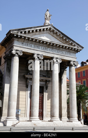 Façade de l'église Notre-Dame du port nice sud de la france Banque D'Images